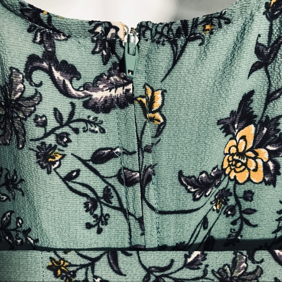 SOLD - Picture 3 of 5